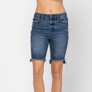Dark Wash Judy Blue cut off Bermuda Shorts